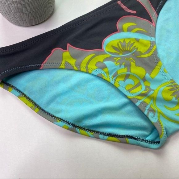 Athleta NWOT Bikini Swimsuit Bottoms Blue Bathing - Picture 4 of 15